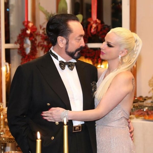 Adnan Oktar'ın müritleri hakkında çarpıcı bilgiler... - Resim: 27