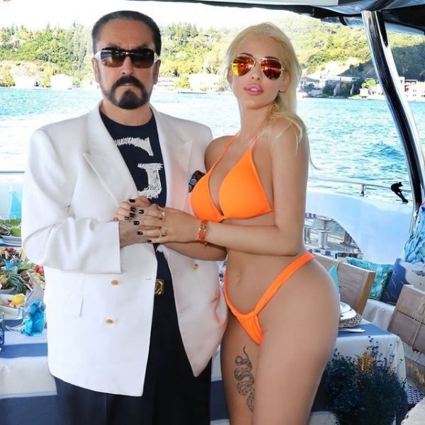 Adnan Oktar'ın müritleri hakkında çarpıcı bilgiler... - Resim: 20