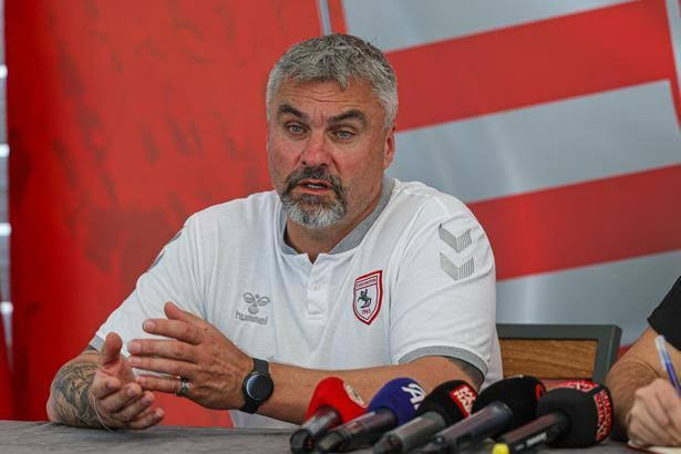 Trabzonspor’da Thomas Reis İçin Sürpriz Hamle! Başkan Ertuğrul Doğan Özel Jetini Bulgaristan’a Gönderdi - Resim : 2