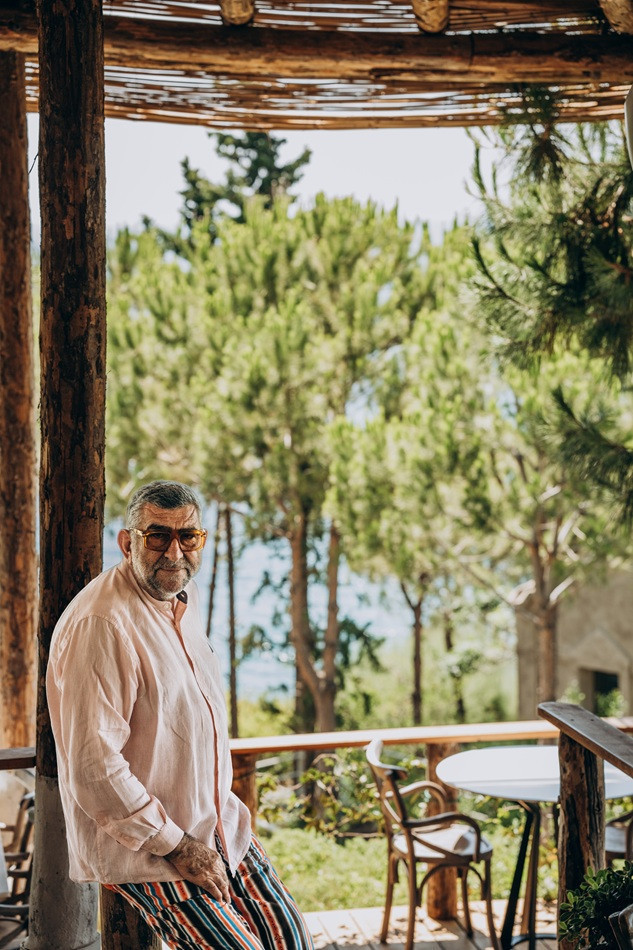 'Yemekteki İdolüm Annem, Mirasım Babam', Ahmet Güzelyağdöken ile Topraktan Tabağa Gastronomi Yolculuğu - Resim : 1