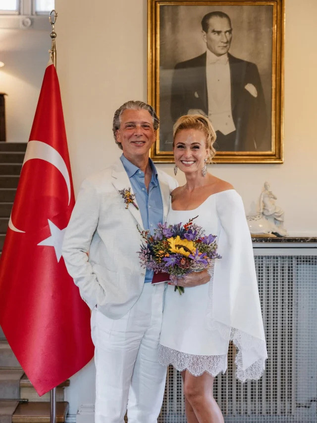 Ceyda Düvenci ve Güçlü Mete Sessiz Sedasız Evlendi! Nikahın Adresi Şaşırttı - Resim : 2