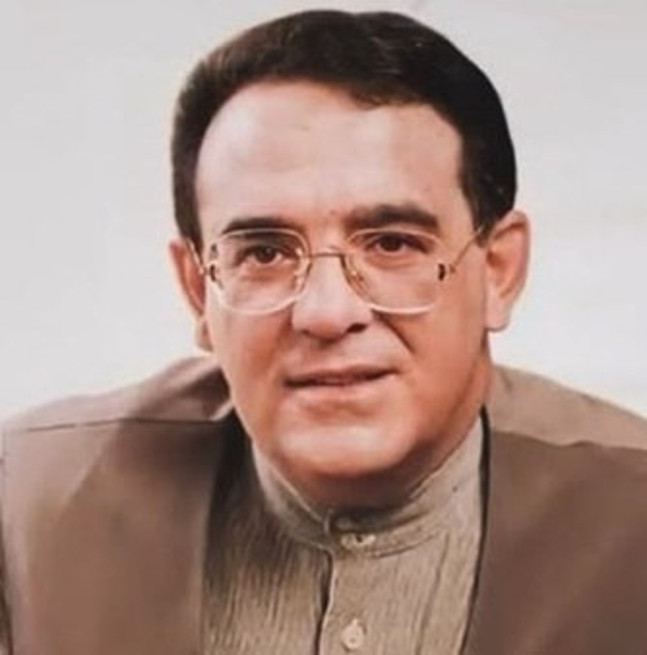 Türk Halk Müziğinin Usta İsmi Yavuz Top Hayatını Kaybetti - Resim : 1