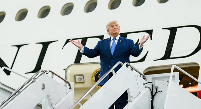 Trump’tan Basın Mensuplarına Yeni Engel! Uçağa Alınmadılar - Resim : 1