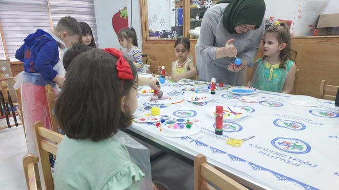 Bu müzede oyuncaklar geçmişten geleceğe yolculuğa çıkarıyor