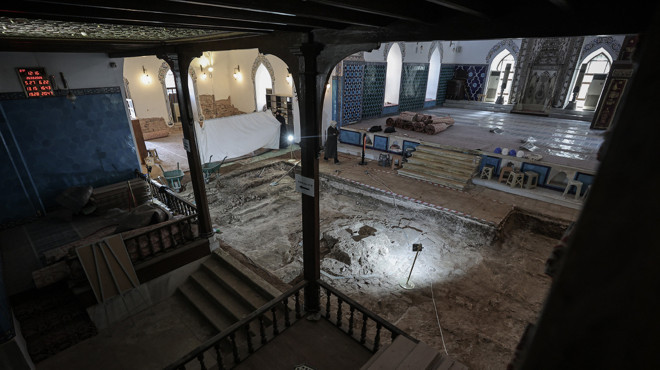 Bursa'nın Hafızasına Yeni Sayfa! UNESCO Listesindeki Caminin Altından Çıktı: Tam 6 Asırlık