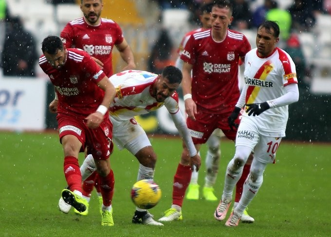 Demir Grup Sivasspor - Göztepe maçından kareler - Resim: 6