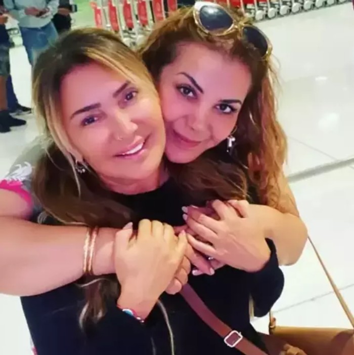Tanyeli'nin Vefatı Sanat Camiasını Yasa Boğdu! İşte Ünlülerin Veda Mesajları - Resim : 3