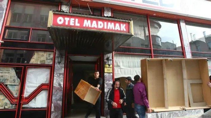 İnsanlığın 'Yandığı' Kara Gün! Madımak Katliamı 32'nci Yılında... - Resim : 4