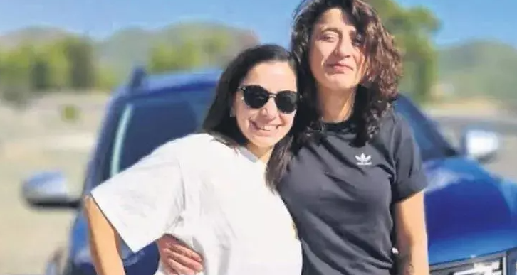 Metin Akpınar İkinci Kez Baba Oldu! Sevgi Katkıcı da Kızı Olduğunu Kanıtladı - Resim : 1