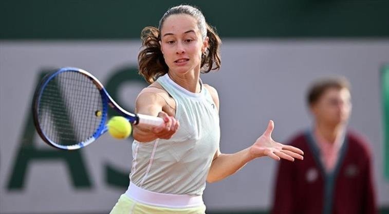 Büyük Gurur! Zeynep Sönmez Tarih Yazdı: Wimbledon'da 2. Tura Çıkan İlk Türk Kadın Tenisçi Oldu - Resim : 2