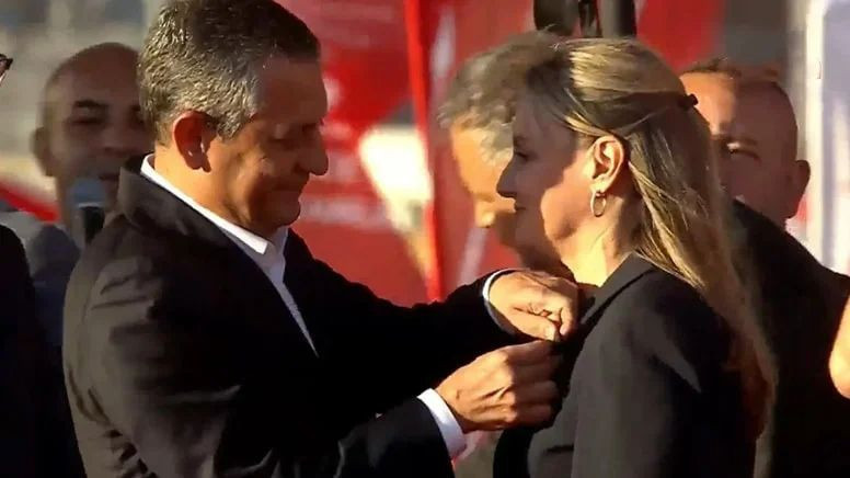 DEVA Partisi'nden İstifa Eden Seda Kaya Ösen CHP'ye Katıldı - Resim : 1