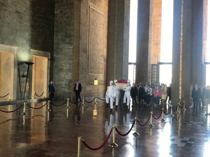 Kılıçdaroğlu ve CHP PM üyeleri Anıtkabir'i ziyaret etti - Resim: 6