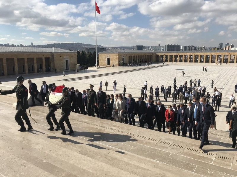 CHP'den Anıtkabir'e 97. Yıl ziyareti - Resim: 12