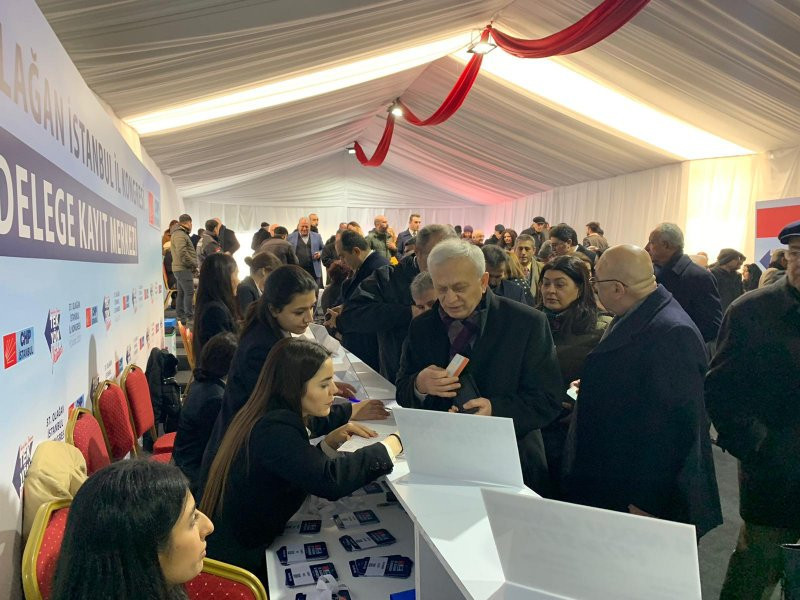 CHP İstanbul İl Kongresi'nden ilk kareler - Resim: 12