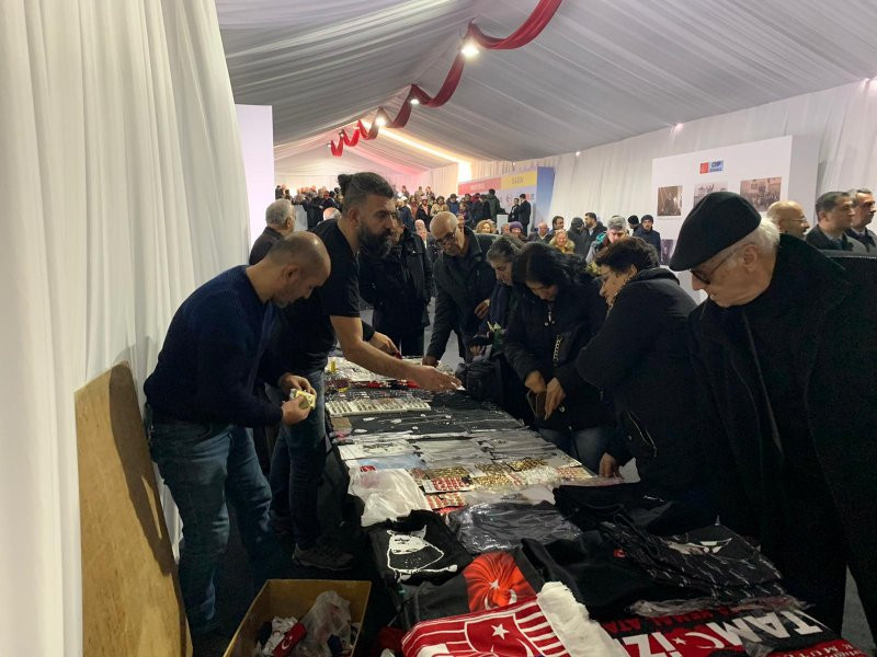 CHP İstanbul İl Kongresi'nden ilk kareler - Resim: 15