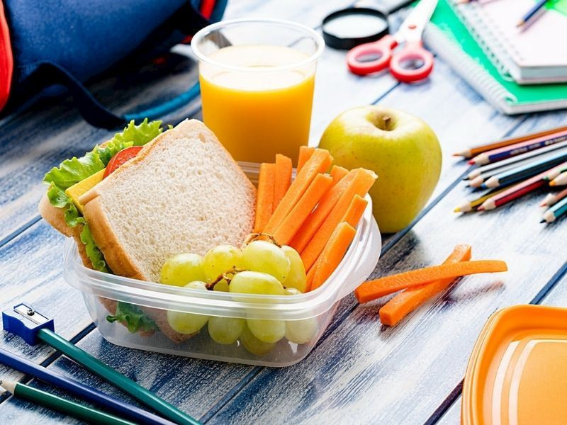 Ücretsiz Okul Yemeği Faciaya Dönüştü! Zehirlenen Öğrencilerin Sayısı 9 Bini Aştı - Resim : 1