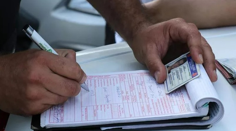 Yola çıkacaklar dikkat! 2023'te trafik cezaları değişti... Bugünden itibaren geçerli - Resim: 6