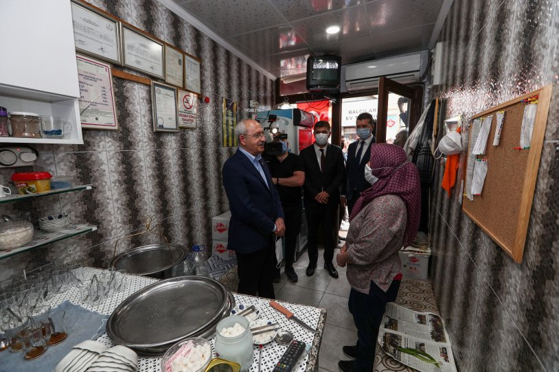 Kılıçdaroğlu, Burdur'da vatandaşlar ile bir araya geldi - Resim: 24