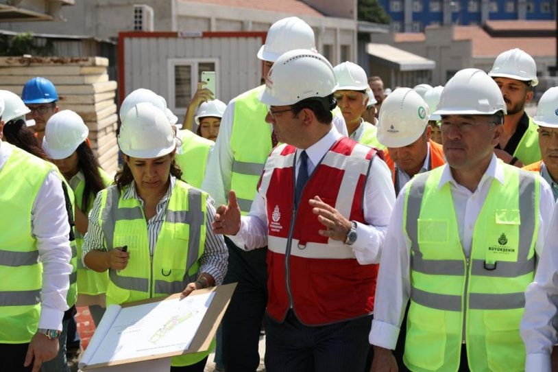 Ekrem İmamoğlu, Salı Pazarı, Gazhane Binaları ve Kurbağalıdere'de incelemelerde bulundu - Resim: 6