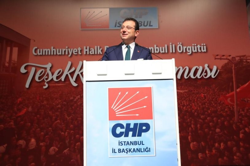 Ekrem İmamoğlu CHP'lilere teşekkür belgesi verilmesi törenine katıldı - Resim: 9