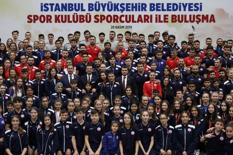 Ekrem İmamoğlu, İBB Spor Kulübü sporcularıyla buluştu - Resim: 12