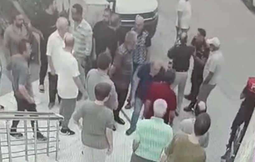 Cezaevinde Olması Gerekirken Bakın Nereden Çıktı! - Resim : 1