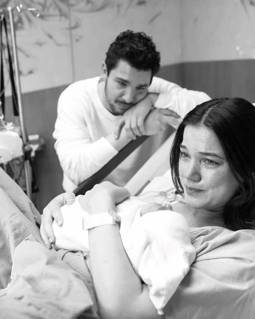 Pınar Deniz ile Kaan Yıldırım'dan Oğullarıyla İlk Kare! Sosyal Medya 'Fikret Hakan' Bebeği Konuşuyor - Resim : 2