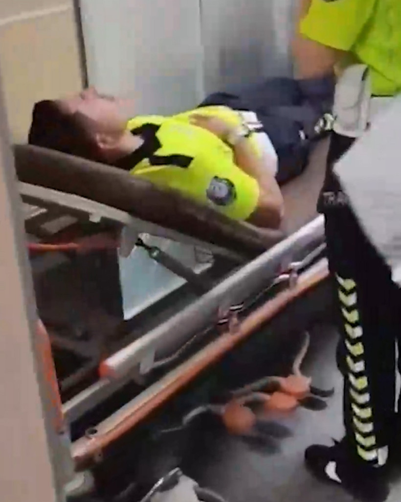 Bitlis'te 'Kumanya' Zehirlenmesi: Polisler Hastaneye Kaldırıldı - Resim : 2