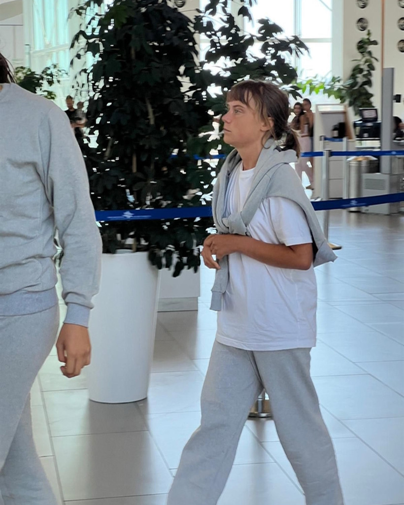Greta Thunberg de Dahil 171 Aktivist Sınır Dışı Edildi - Resim : 1
