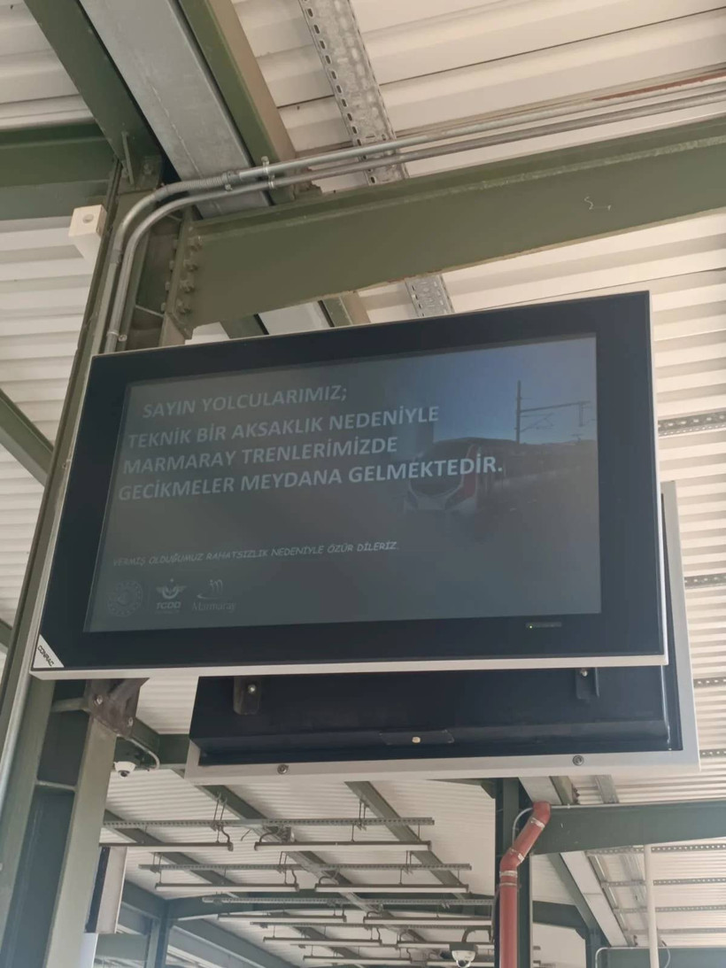 Marmaray’da Teknik Arıza; Seferlerde Gecikme Yaşanıyor - Resim : 1