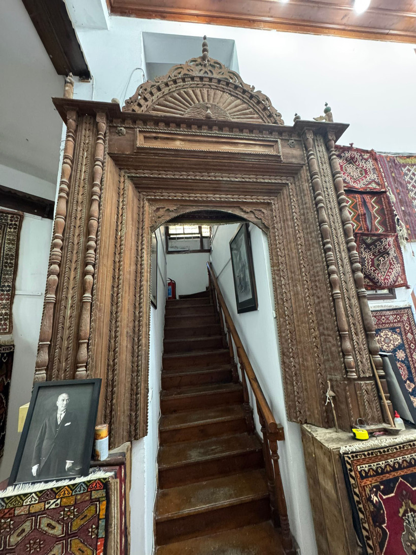 Merdiven Altında 600 Yıllık Sır! Konya'dan Çalınan Eser 50 Yıl Sonra Antalya’da Ortaya Çıktı - Resim : 3