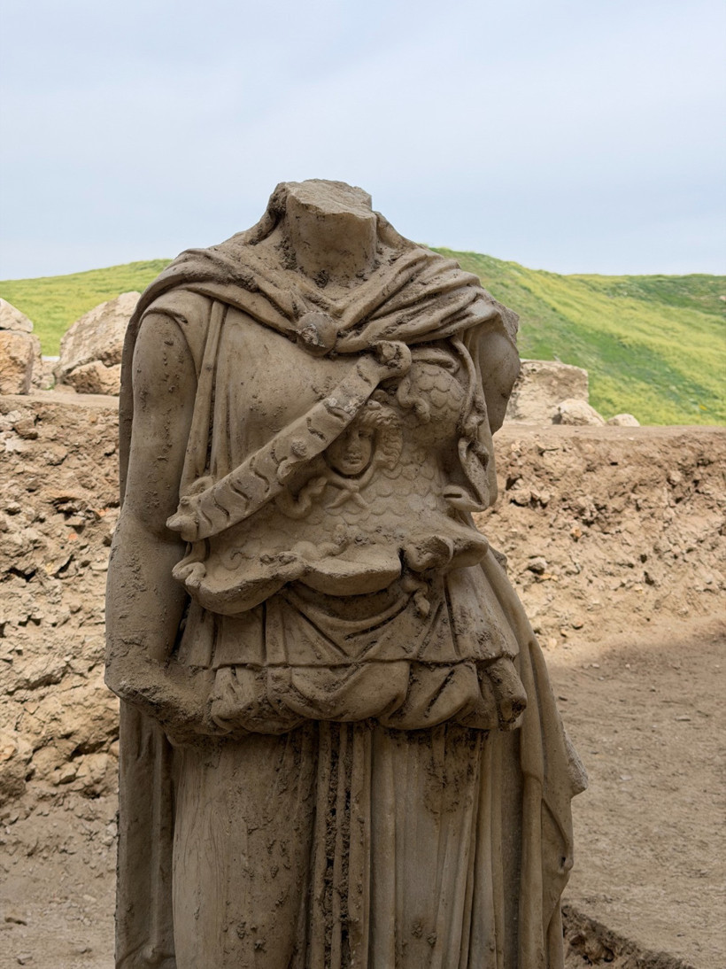 Laodikeia’nın Kayıp Hazinesi Bulundu: 2 Bin Yıllık Athena Gün Yüzünde! - Resim : 3