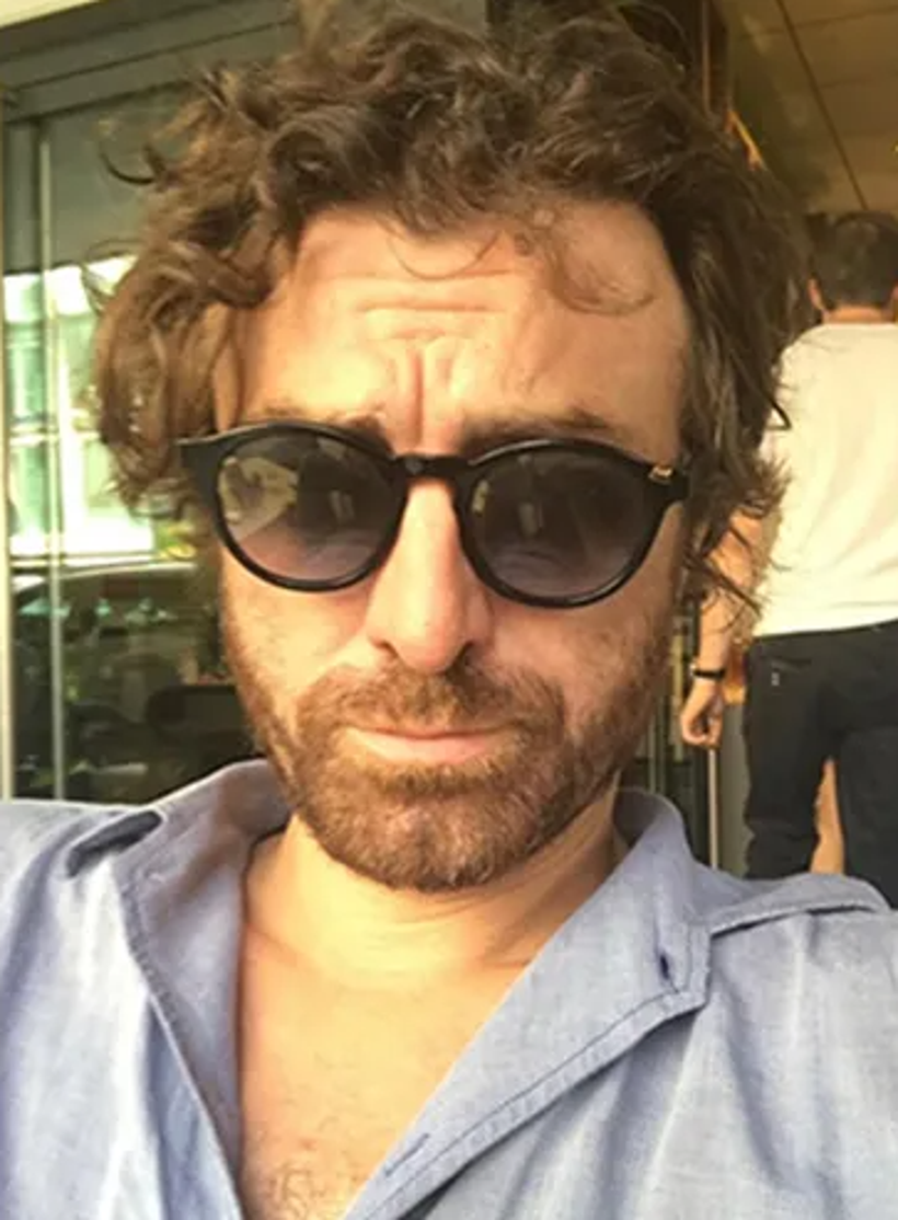 Fenomen Dizi Emily in Paris Setinde Şok Ölüm! Çekimler Acilen Durduruldu - Resim : 2