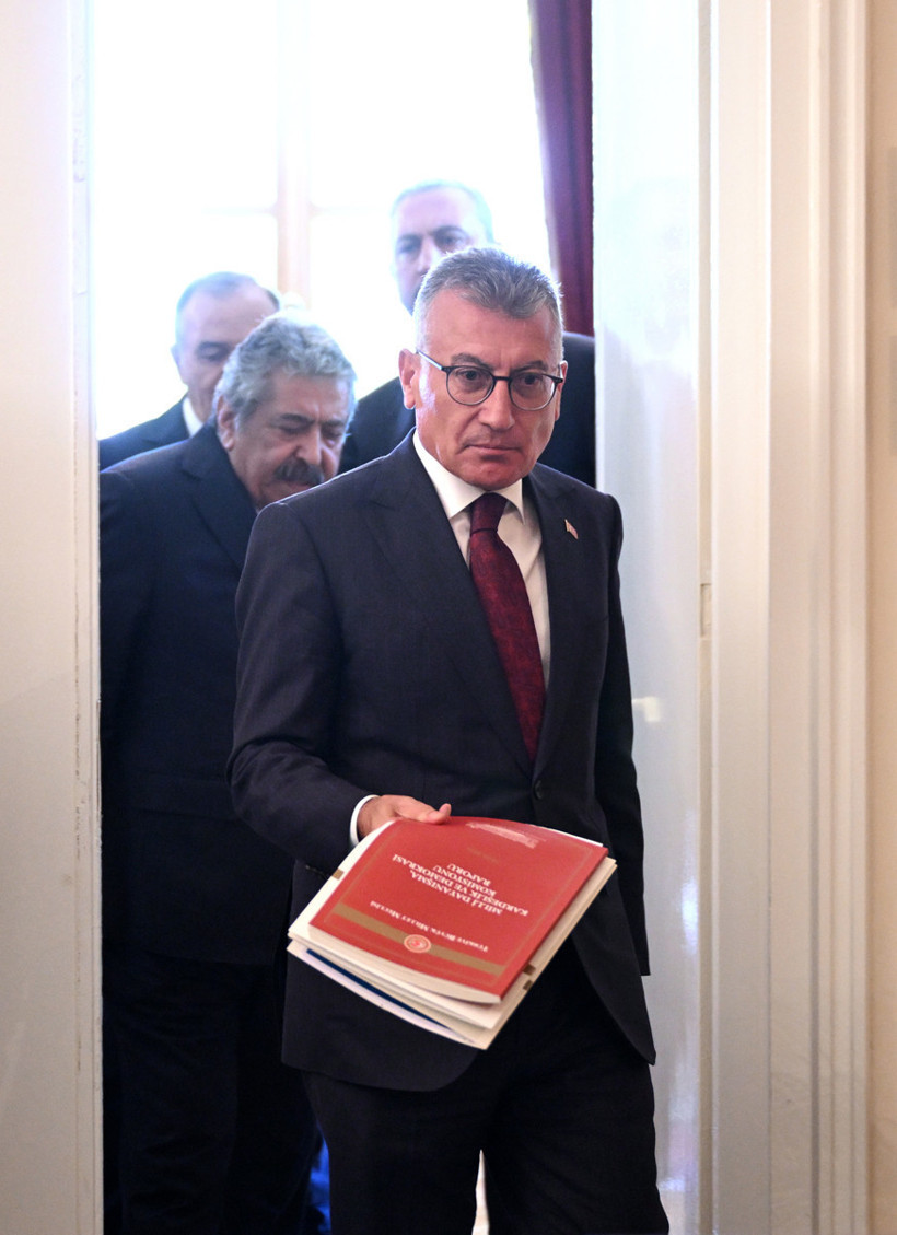 'Çerçeve Yasa' Teklifi 360'a Yakın İmzayla Meclis'e Sunuldu - Resim : 2