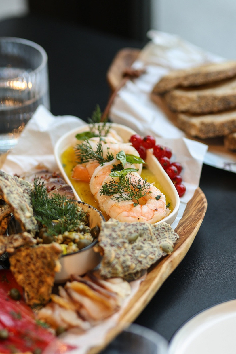 Kadıköy'ün Yeni Cazibe Merkezinde 'Deli Deli'... Ekmeği Milano'dan, Ruhu Anadolu'dan - Resim : 4