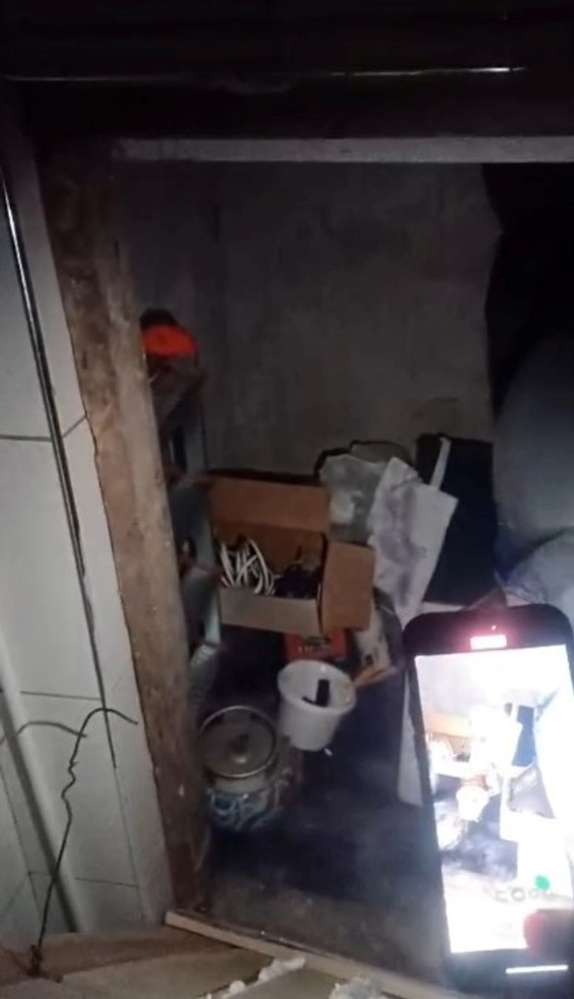 Cinayet Hükümlüsü Gizli Bölmeden Çıktı - Resim : 1