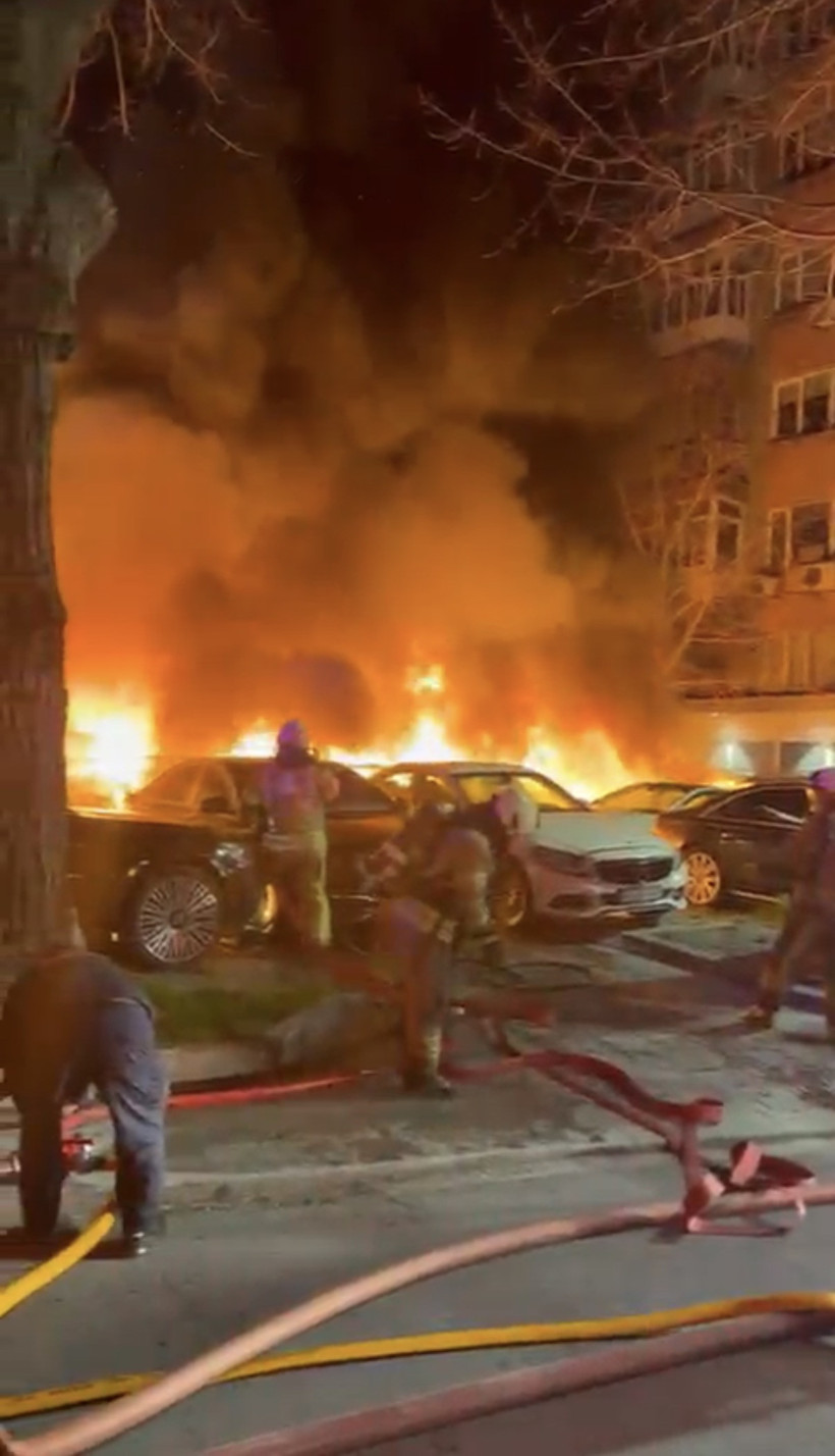 Beşiktaş'taki Milyonluk Yangında Şoke Eden Detaylar: Tehdit, Kundaklama, Kurşunlama... - Resim : 2