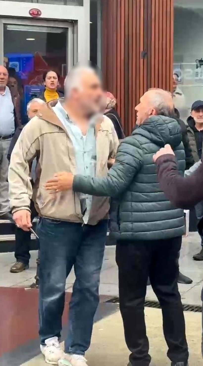 İmamoğlu Standına Bıçakla Saldırmıştı, Hakkında Karar Çıktı - Resim : 2