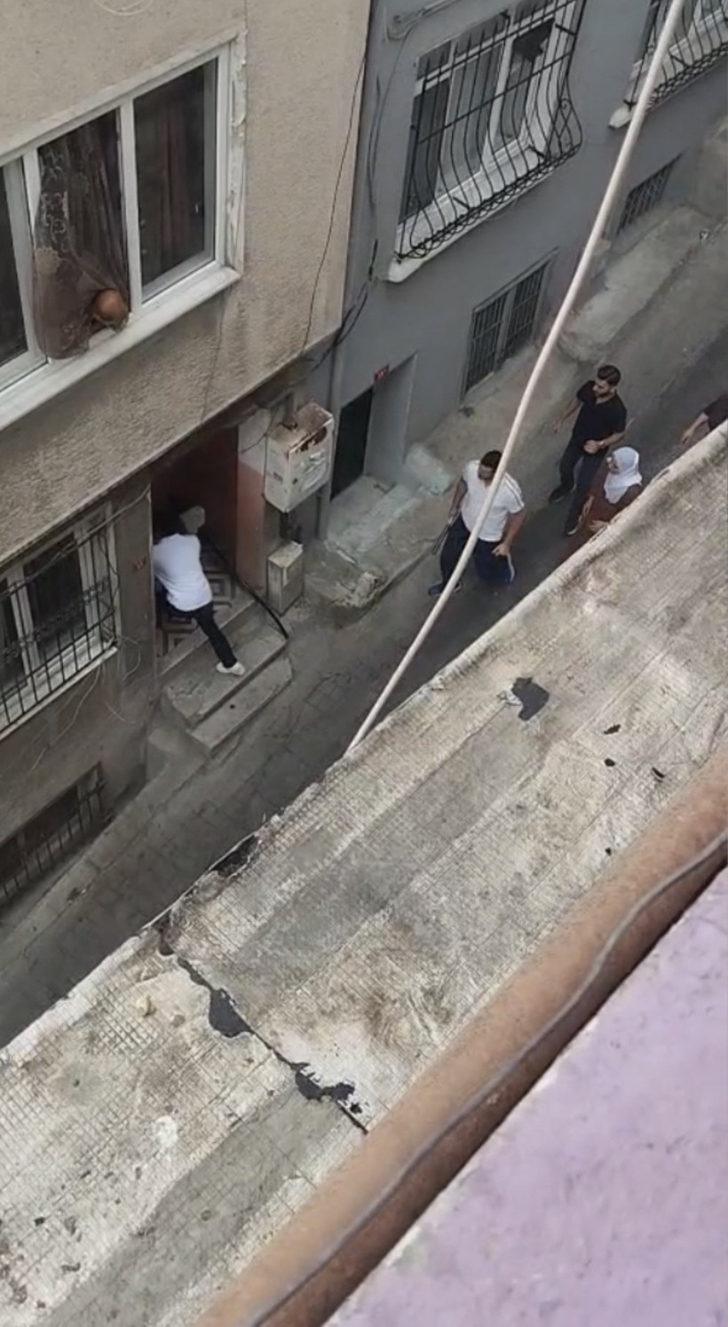 Fön ve Jöle Kavgasında Ortalık Karıştı: 9 Şüpheli Gözaltında - Resim : 3