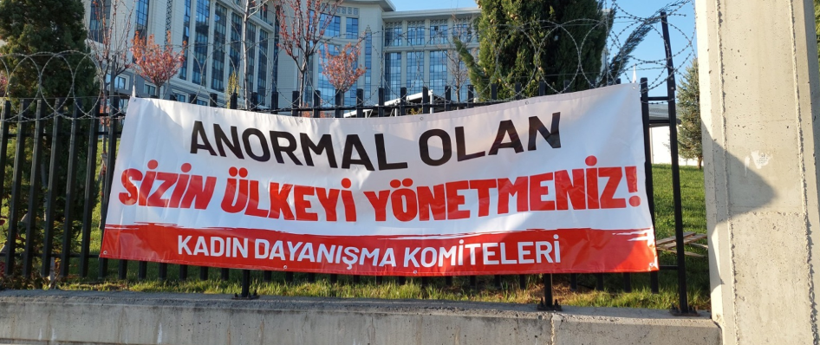 Konya'da Devlet Hastanesinde Skandal! 'Çıplak' Deyip Muayene Etmemişti, Kadınlardan O Doktora Sert Tepki - Resim : 3