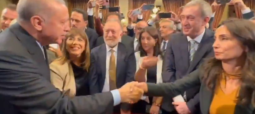 Siyaset Arenasında Dolu Dolu 24 Saat... Neler Oldu? İşte En Çok Konuşulan Fotoğraf... - Resim : 4