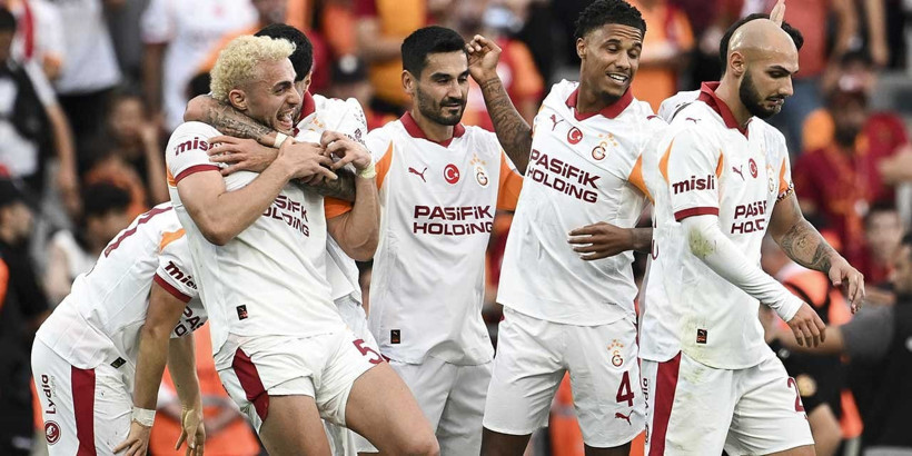 Parayla Rezil Olmak… Galatasaray Rüyadan Uyandı - Resim : 1