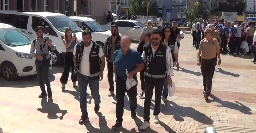 Aydın’da Korkunç Bıçak Parası İddiası! Doktor ve Sekreteri Adliyeye Sevk Edildi - Resim : 3