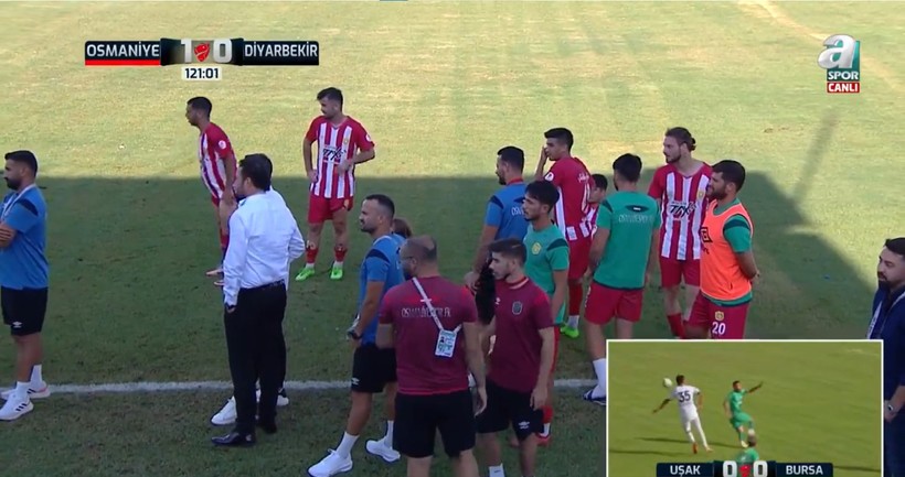 Türkiye Kupası Maçı Yarıda Kaldı - Resim : 2
