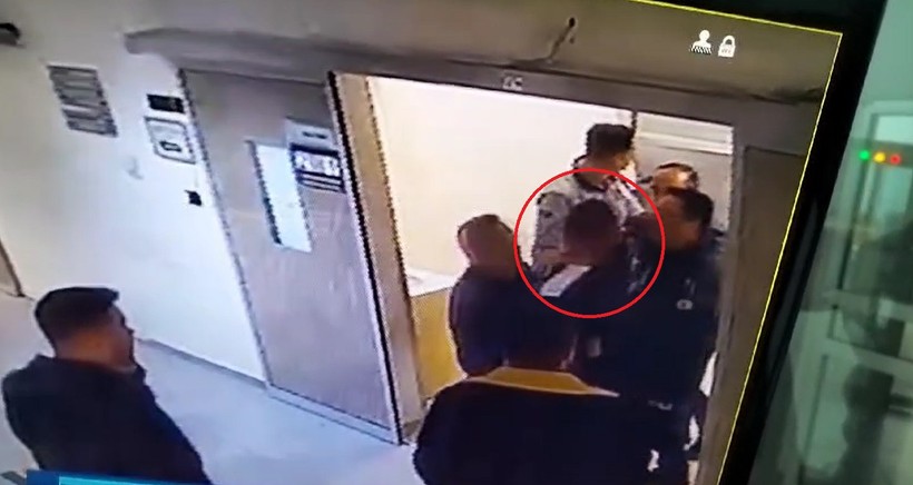 Gözaltındaki Arkadaşlarını Kaçırmak için Hastaneyi Bastılar: Bursa'da Filmlere Konu Olacak Olay - Resim : 1