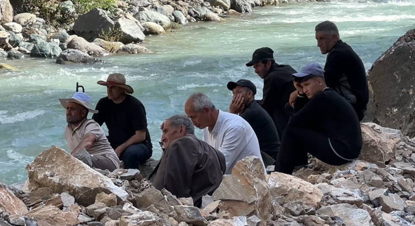 Herkes 16 Yaşındaki İbrahim'den Gelecek İyi Haberi Bekliyor! Hakkari'de Pikniğe Gitti, Sonra Haber Alınamadı... Arama Çalışmaları Irak'a Kadar Uzandı - Resim : 1