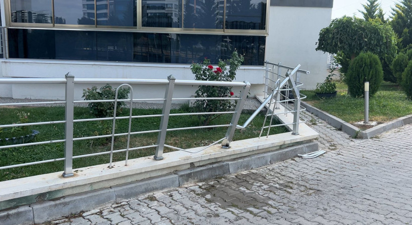 'Jrokez' Lakaplı Fenomen Yayıncının Ölümünde Büyük Soru İşareti! Apartman Görevlisinden Kafa Karıştıran Açıklama - Resim : 1