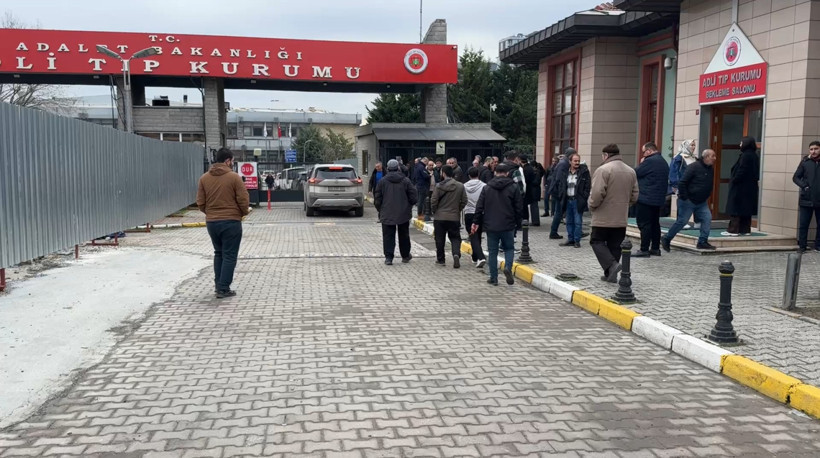 İstanbul'da 'Zehirlenme' Şüphesi: Bir Evde 3 Kişinin Cansız Bedeni Bulundu - Resim : 3