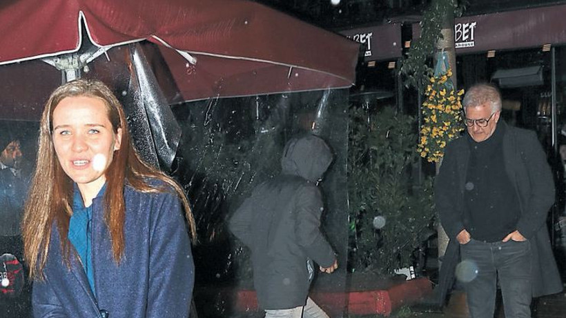 Tamer Karadağlı'nın yanındaki kadın kim?