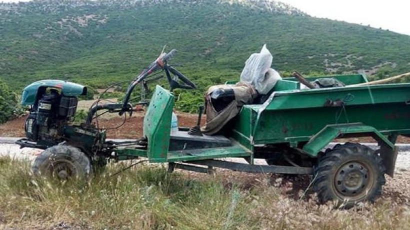 Isparta'da tarım aracı devrildi: Ölü ve yaralılar var